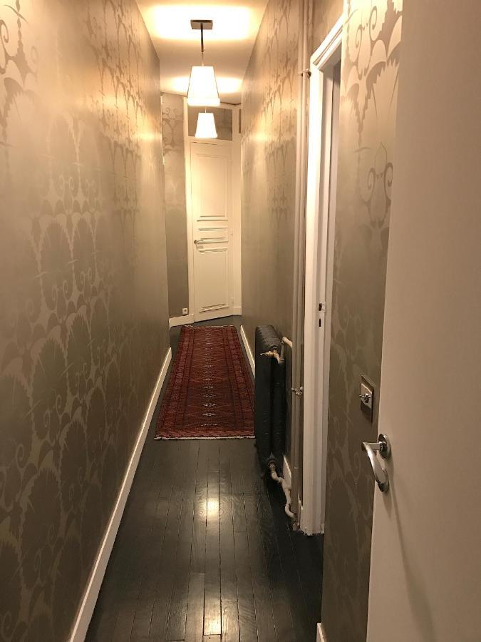 פריז Outstanding 2 Bedrooms With A Terrific Eiffel Tower View מראה חיצוני תמונה