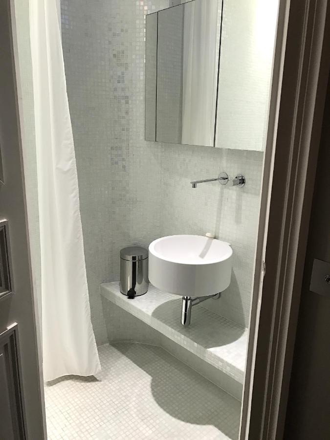 פריז Outstanding 2 Bedrooms With A Terrific Eiffel Tower View מראה חיצוני תמונה