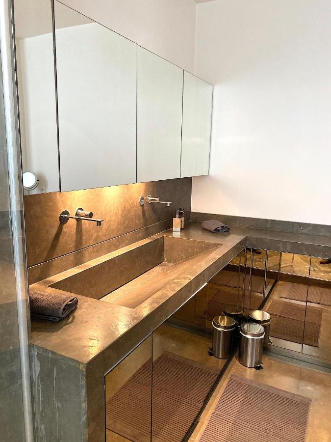 פריז Outstanding 2 Bedrooms With A Terrific Eiffel Tower View מראה חיצוני תמונה