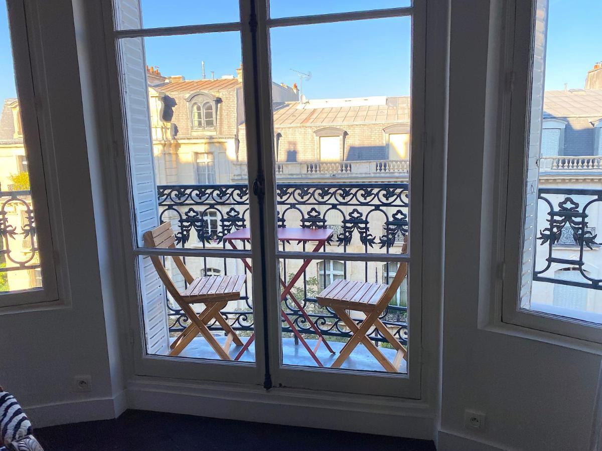 פריז Outstanding 2 Bedrooms With A Terrific Eiffel Tower View מראה חיצוני תמונה